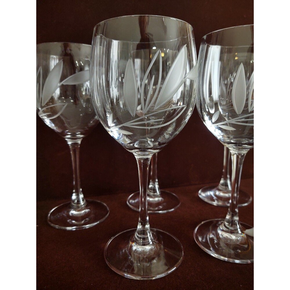Spiegelau Blown Bavarian Cut Crystal  Etched Leaf Mid-Century Wine Glasses SPI57